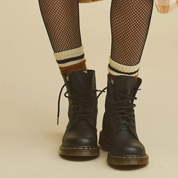 🥾 Dr. Martens 1460 Pascal Virginia Lace-Up Boots - Picture 3 of 9